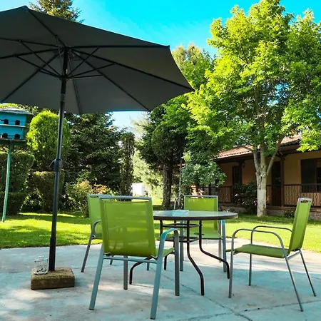 Cozy Room With A Garden Homestay Plovdiv